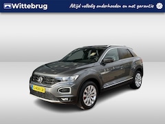 Volkswagen T-Roc - 1.5 TSI Sport / Camera / Full Led / Stoelverwarming / Adaptive cruise