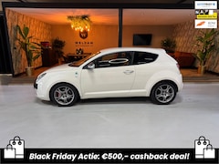 Alfa Romeo MiTo - 1.4 T Quadrifoglio Verde Leder Bluetooth Parkeersensoren Airco Rijklaar