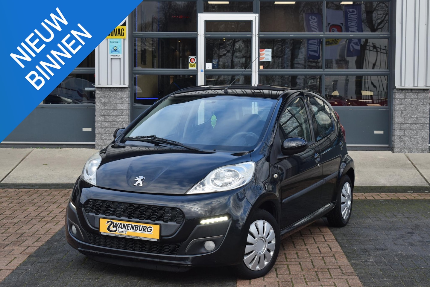 Peugeot 107 - 1.0 Active Airco, Km 94278 !! - AutoWereld.nl