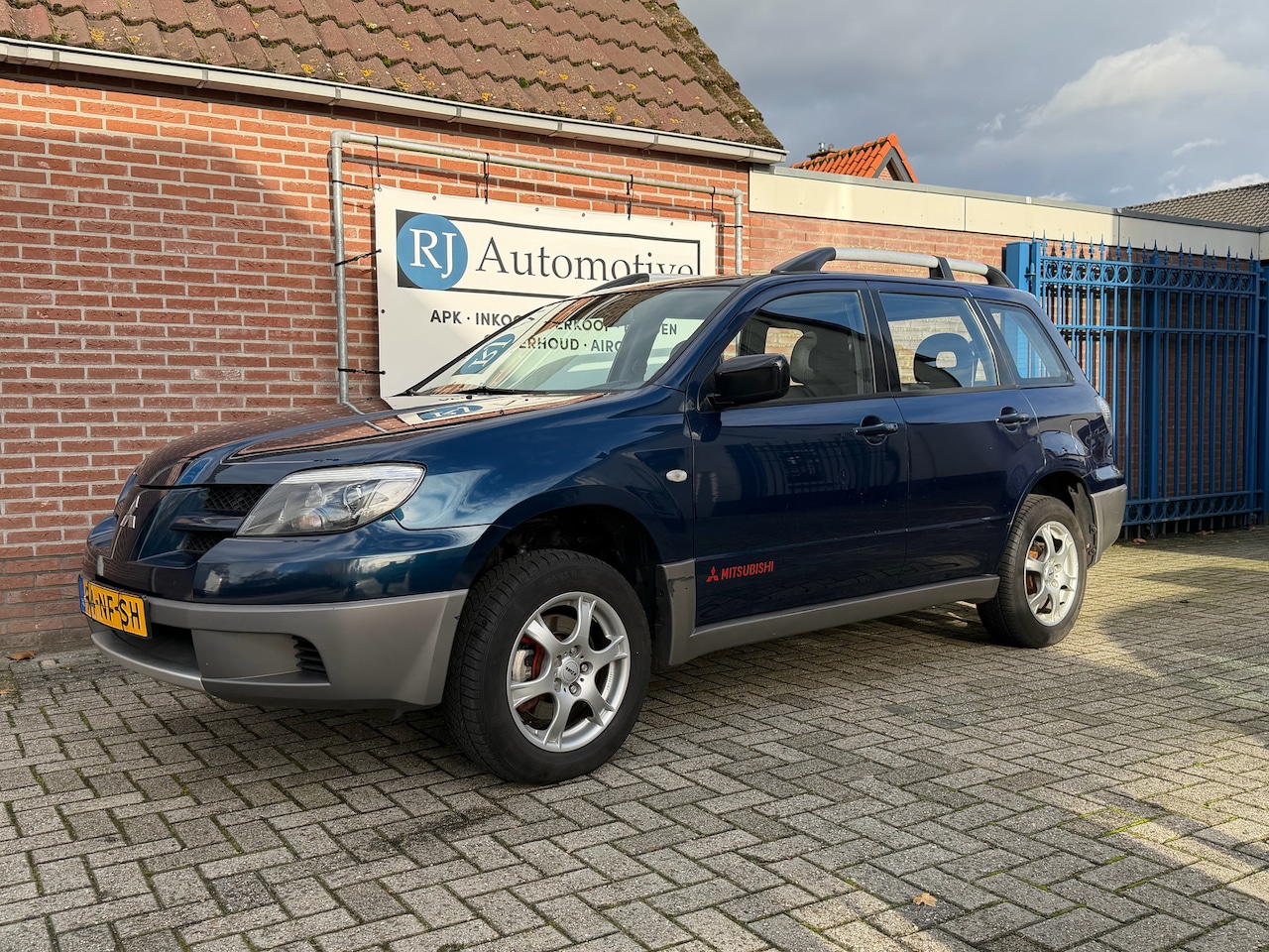 Mitsubishi Outlander Sport - 2.0 4WD APK/NAP/4X4 - AutoWereld.nl