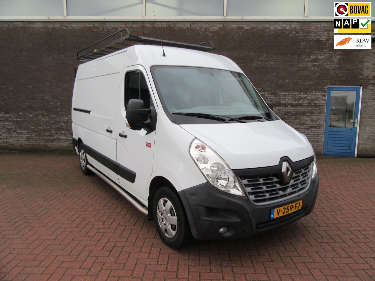 Renault Master - T35 2.3 dCi L2H2 T35 2.3 dCi L2H2 - AutoWereld.nl