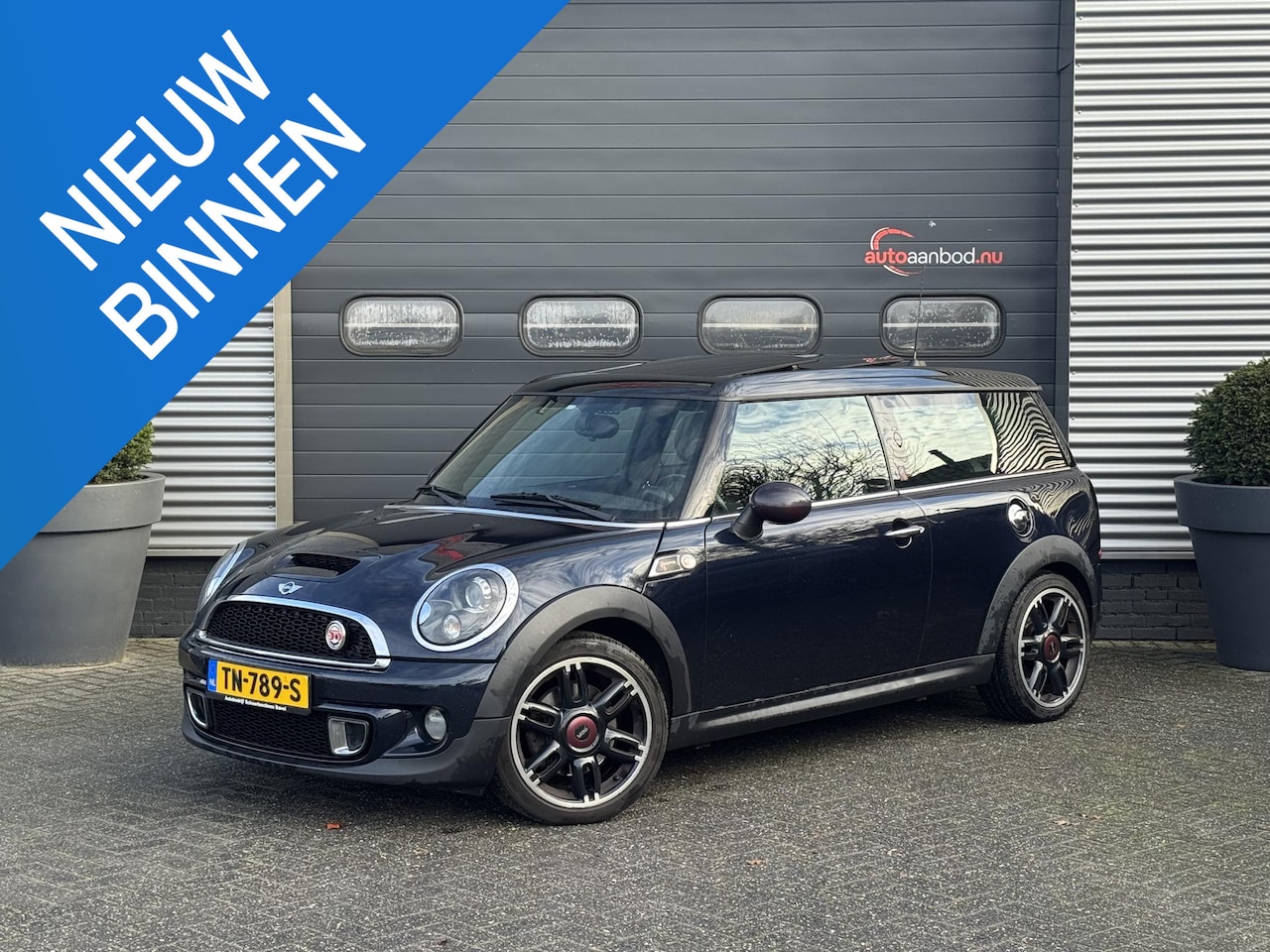 MINI Clubman - Mini 1.6 Cooper S Chili | Panoramadak | Navigatie | Lederen Bekleding | Lichtmetalen Velge - AutoWereld.nl