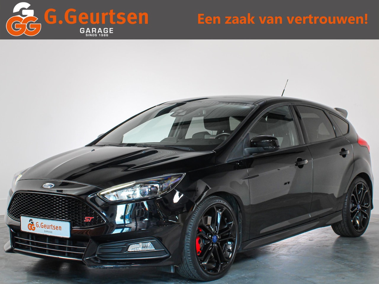 Ford Focus - 2.0 ST 2.0 ST 250PK, Recaro, SYNC, Stoel/Stuurverwarming, Cruise Control, Bluetooth - AutoWereld.nl