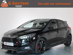 Ford Focus - 2.0 ST 250PK, Recaro, SYNC, Stoel/Stuurverwarming, Cruise Control, Bluetooth