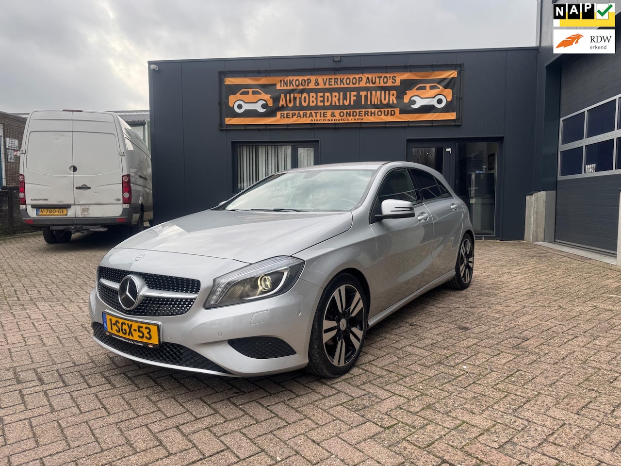 Mercedes-Benz A-klasse - 180 Edition Navigatie 4U3 - AutoWereld.nl
