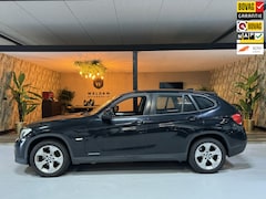 BMW X1 - XDrive20d Executive NAP Leder PDC Cruise Navi Clima Rijklaar