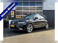 Volkswagen Tiguan - 1.4 TSI Comfortline R-Line, Automaat, Camera, CarPlay, Trekhaak, Pano