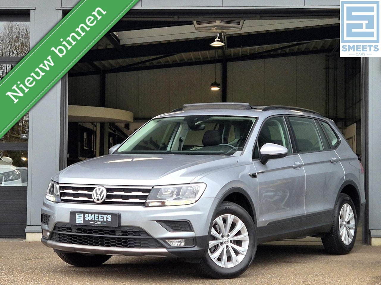 Volkswagen Tiguan - 1.5 TSI Life Buss. 1e Eig! |Pano|Navi|Carp. - AutoWereld.nl