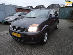 Ford Fusion - 1.6-16V Futura (KM 63305 NAP AIRCO) NIEUWSTAAT