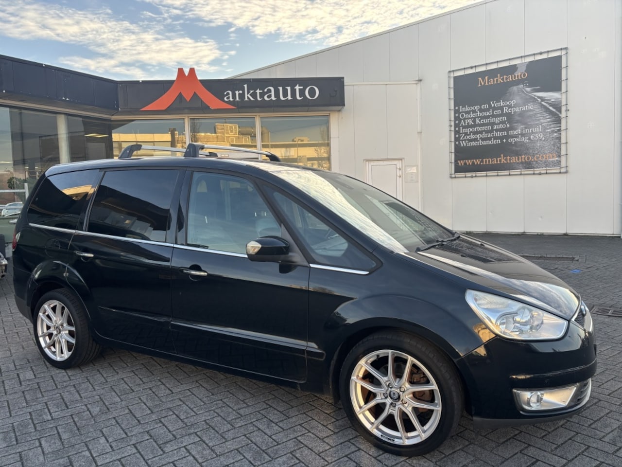 Ford Galaxy - 2.3-16V Ghia Limited 7persoons Panorama Trekhaak Navi Bluetooth - AutoWereld.nl