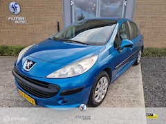 Peugeot 207 - 1.4-16V XR