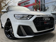 Audi A1 Sportback - 25 TFSI AUT. DSG * S-LINE * NAVIGATIE/ 18 INCH/ STOELVERWARMING/ PDC/ 35 DKM