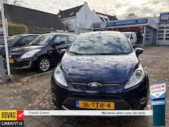 Ford Fiesta - 1.4 Titanium AUTOM. airco 82.000KM met digitale airco 82.000KM
