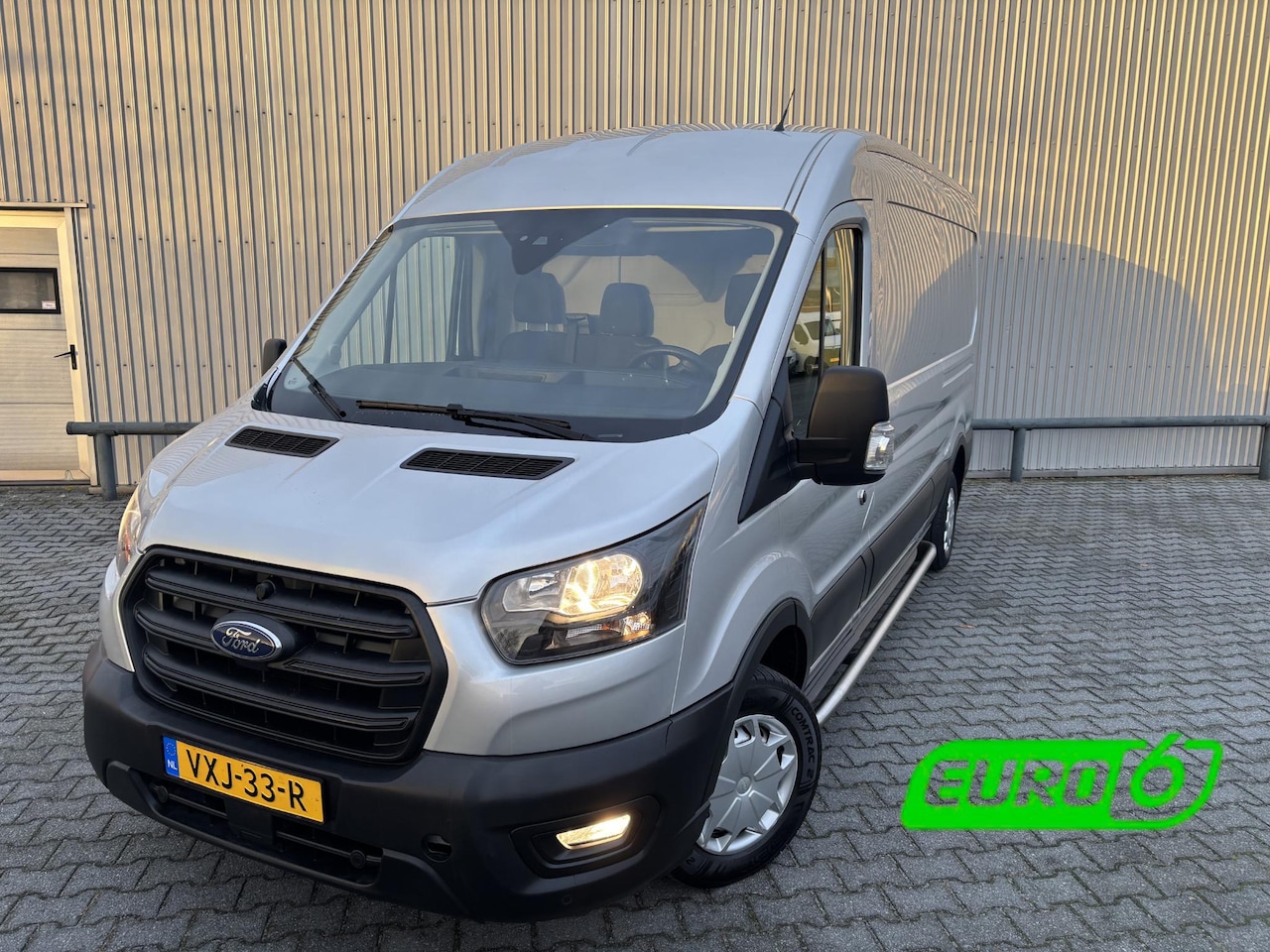 Ford Transit - 310 2.0 TDCI L3H2*3PERS*CRUISE*A/C*HAAK*CAM* - AutoWereld.nl