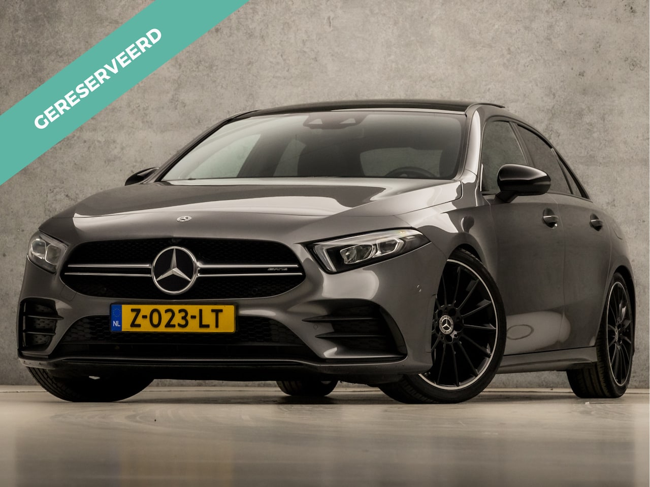 Mercedes-Benz A-klasse - 200 Premium Plus AMG Automaat 164Pk (APPLE CARPLAY, PANORAMADAK, SFEERVERLICHTING, STOELVE - AutoWereld.nl