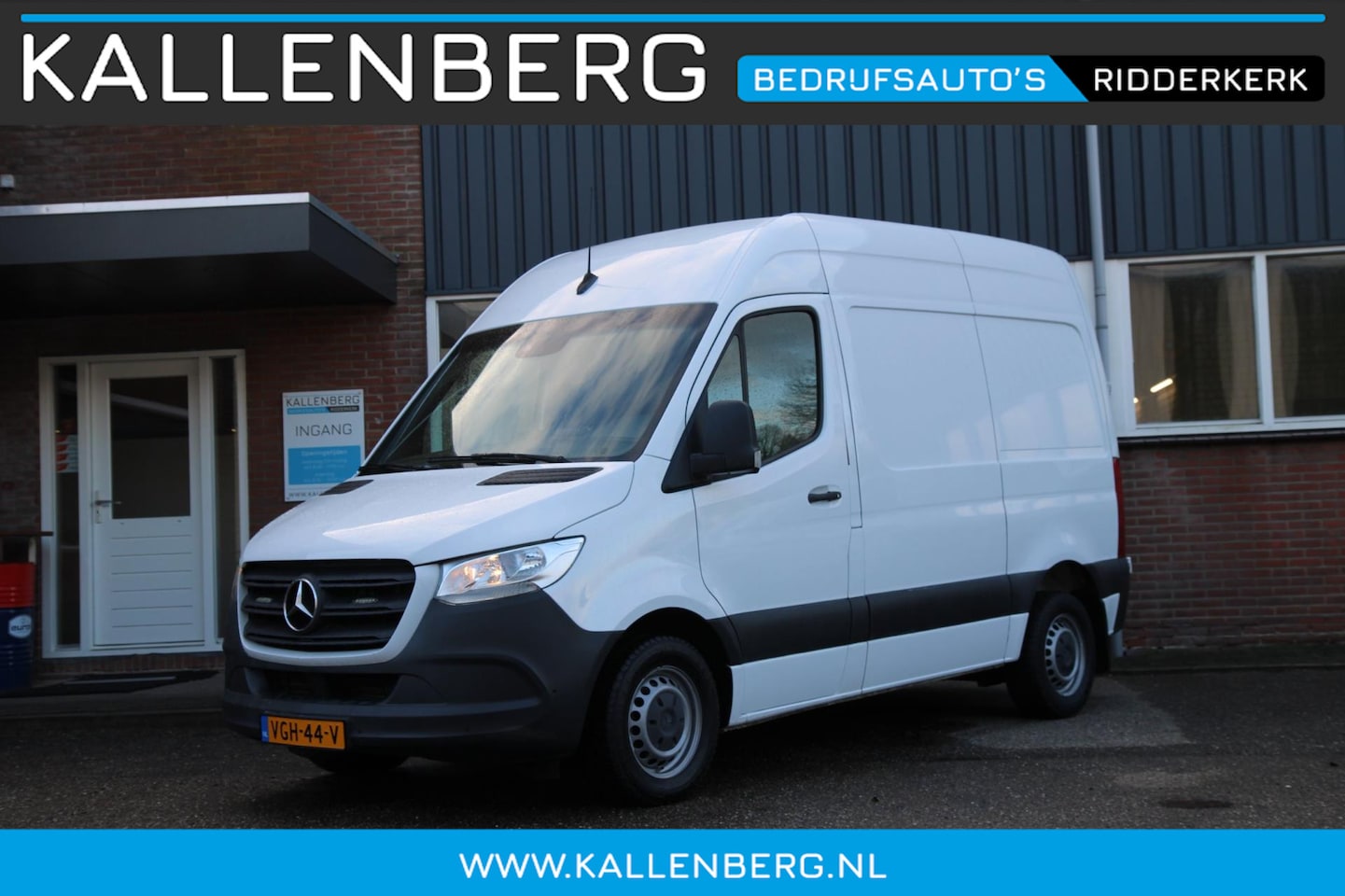 Mercedes-Benz Sprinter - 314 2.2 CDI L1H2 143PK Automaat / Camera / multi stuur / - AutoWereld.nl