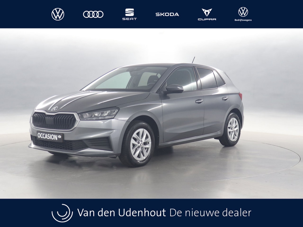Skoda Fabia - 1.0 MPI 80pk Ambition / Navigatie via App Connect / Cruise Control / Parkeersensoren - AutoWereld.nl
