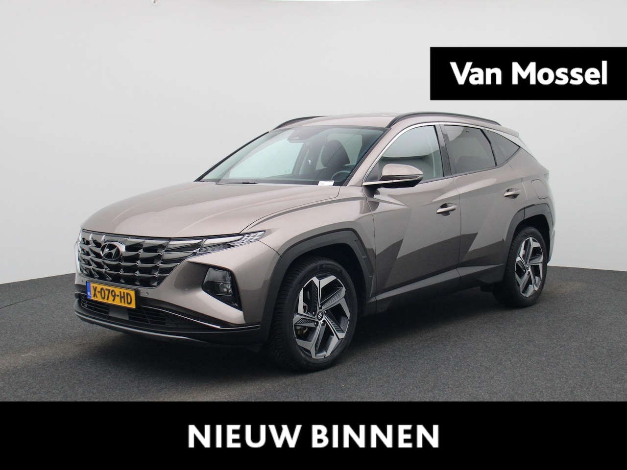 Hyundai Tucson - 1.6 T-GDI PHEV Comfort 4WD | ACHTERUITRIJCAMERA | PARKEERSENSOREN VOOR & ACHTER | NAVIGATI - AutoWereld.nl