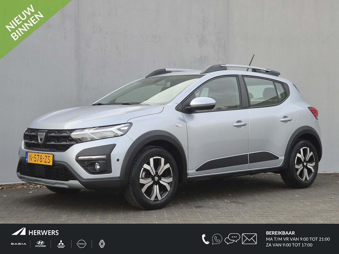 Dacia Sandero Stepway - 1.0 TCe 90 Comfort Automaat / Dealer onderhouden / Pack Easy / Assistentie Pakket / Naviga - AutoWereld.nl