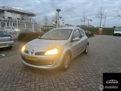 Renault Clio - 1.2-16V Collection
