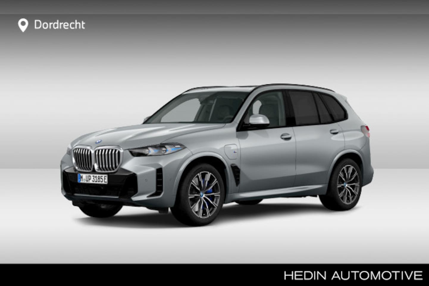 BMW X5 - xDrive50e M-Sport | Panorama | Comfortzetels | Trekhaak | Driving Assistant Professional | - AutoWereld.nl