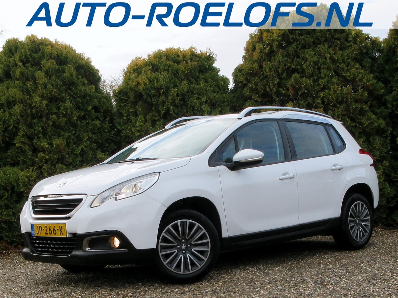 Peugeot 2008 - 1.2 PureTech Automaat*Navi*Cruise*Trekhaak* - AutoWereld.nl