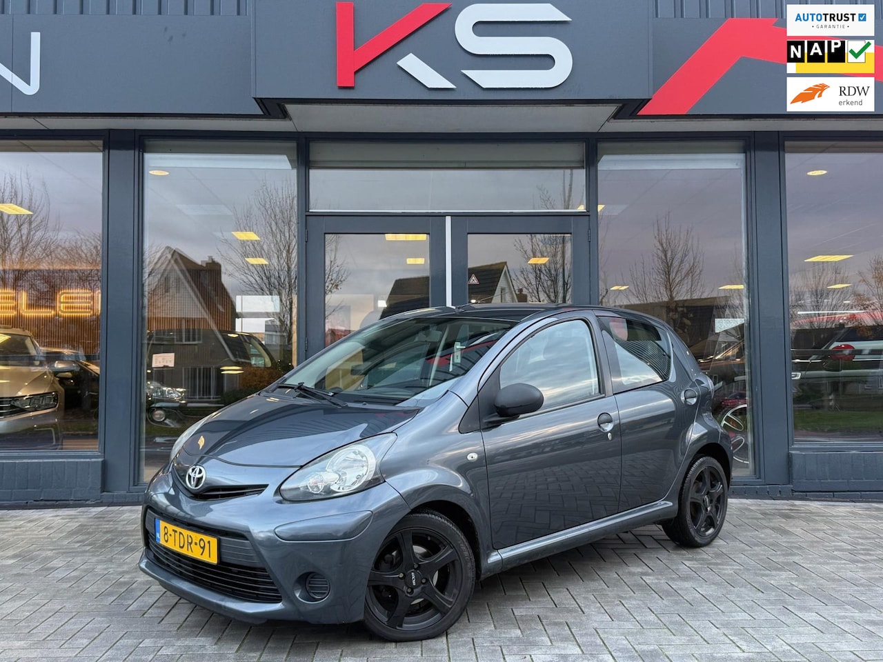 Toyota Aygo - 1.0 VVT-i Now Airco Nap 5 deurs - AutoWereld.nl