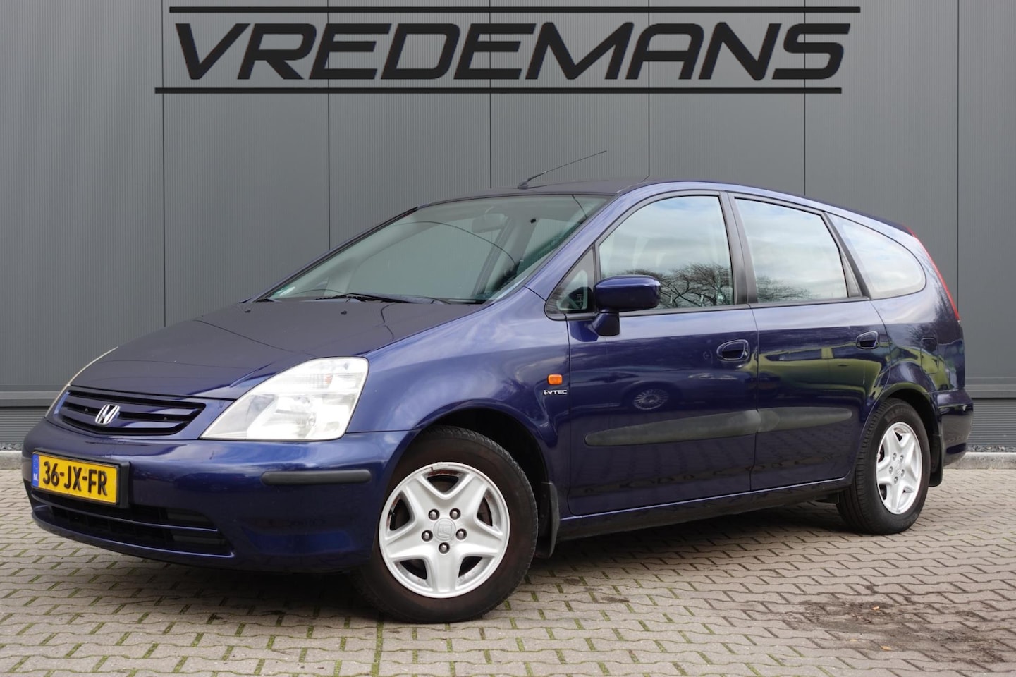 Honda Stream - 2.0i ES 7 PERS. - AutoWereld.nl
