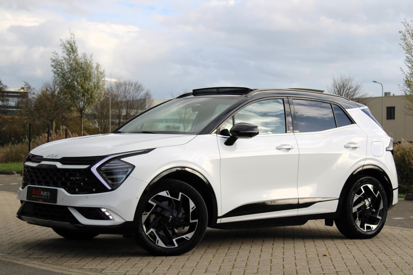 Kia Sportage - 1.6 T- GDi Plug- in Hybrid AWD GT- Line l PANO - AutoWereld.nl