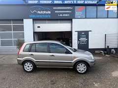 Ford Fusion - 1.4-16V Trend- Automaat- met Airco, NAP en een nieuwe APK