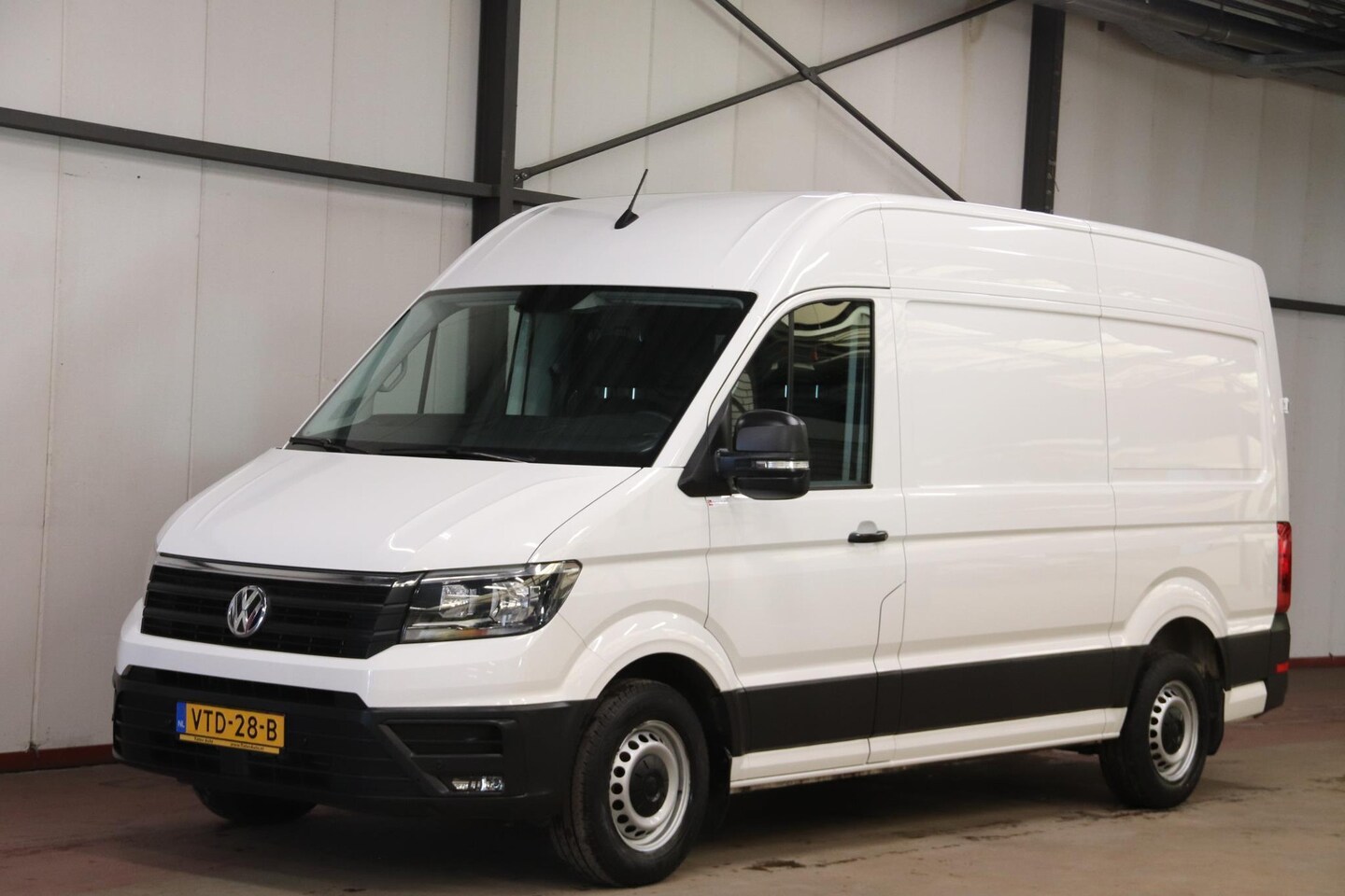 Volkswagen Crafter - 35 2.0 TDI 140PK L3H3 (oude L2H2) EURO 6 - AutoWereld.nl