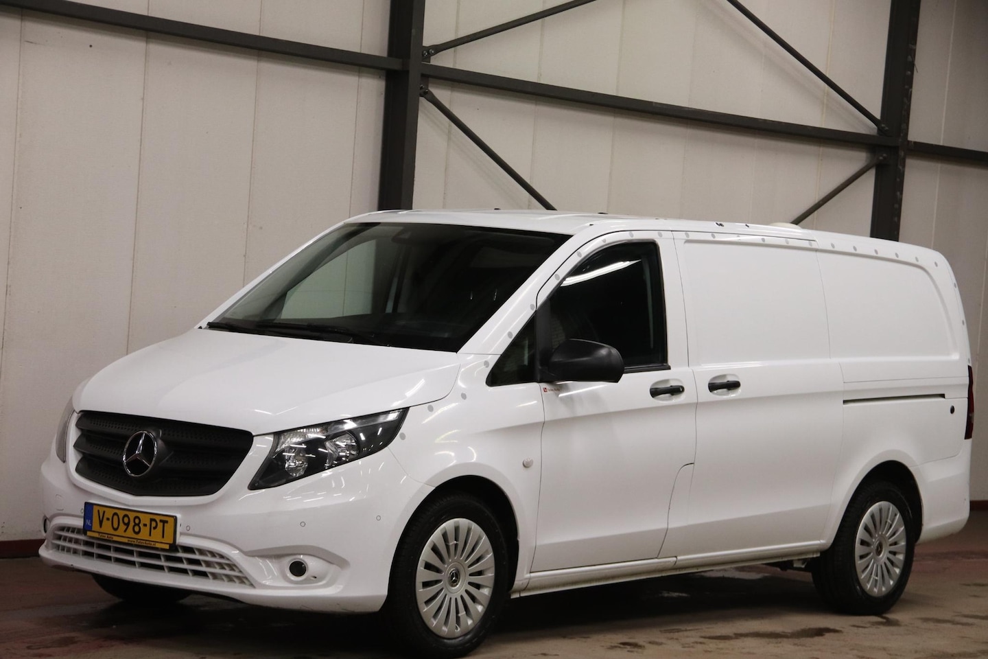 Mercedes-Benz Vito - 116 CDI Lang AUTOMAAT Airco dubbele schuifdeur Mercedes-Benz Vito 116 CDI Lang airco dubbe - AutoWereld.nl