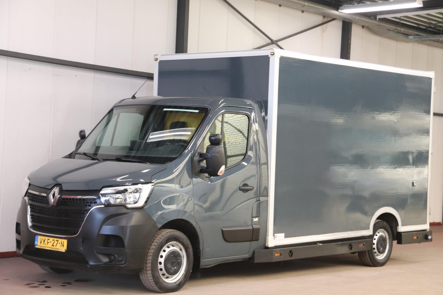 Renault Master - 150PK AUTOMAAT LOWLINER VERKOOPWAGEN - AutoWereld.nl