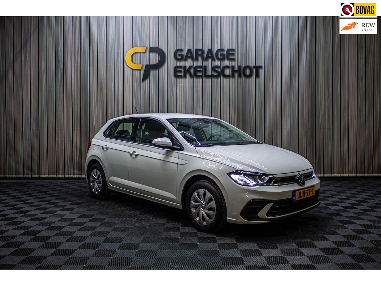 Volkswagen Polo - 1.0 MPI Polo|Incl. BTW|Cruise Control|Carplay|Stoelverw|Navi|PDC - AutoWereld.nl