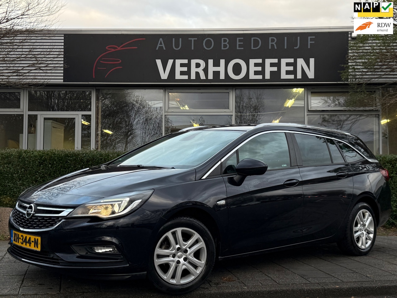Opel Astra Sports Tourer - 1.0 Online Edition - APPLE CARPLAY - CRUISE / CLIMATE CONTR - VOLLEDIG DEALER ONDERHOUDEN - AutoWereld.nl
