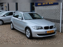 BMW 1-serie - 116i Introduction 1e eigenaar clima navi schuifdak