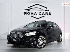 BMW 1-serie - 118i High Executive, Pano, Sfeerverlichting, Applecarplay