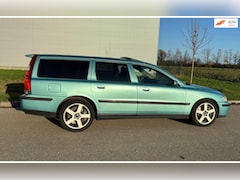 Volvo V70 - R Flashgreen Nordkapp