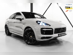 Porsche Cayenne Coupé - 3.0 E-Hybrid | 22" | SoftClose | HUD | PANO | Trekhaak | 462PK | Zeer compleet