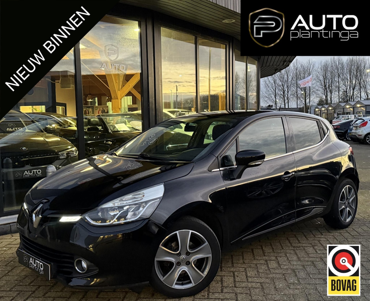 Renault Clio - 0.9 TCe ECO Night&Day 90PK | DEALERONDERHOUDEN | NL Auto | Trekhaak | Navigatie | Airco | - AutoWereld.nl