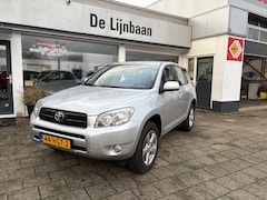 Toyota RAV4 - 2.0 VVTi Linea Terra