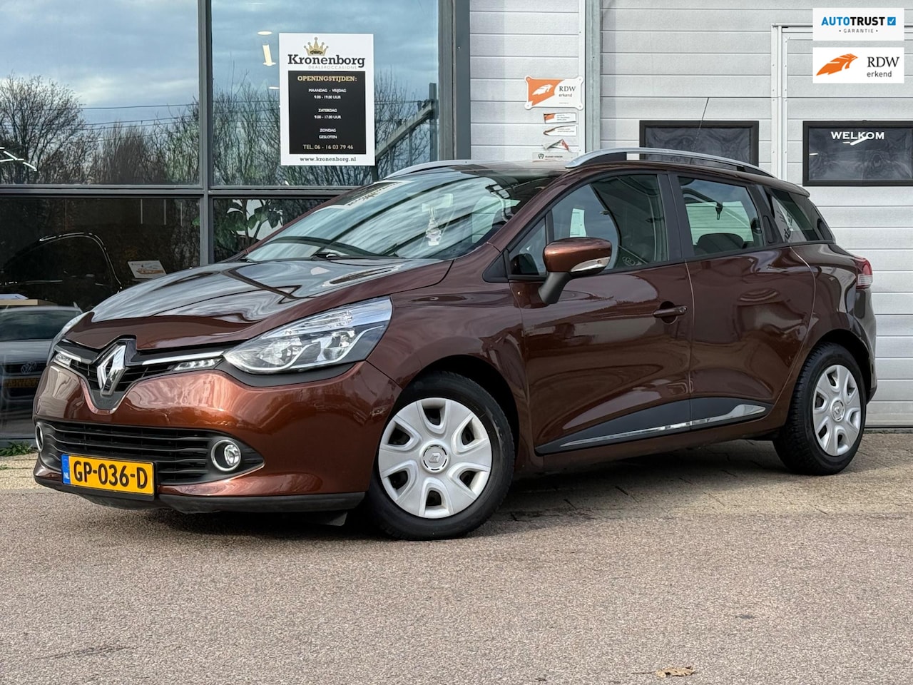 Renault Clio Estate - 0.9 TCe Expression 0.9 TCe Expression, NAP, APK, NAVI - AutoWereld.nl