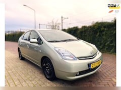 Toyota Prius - 1.5 VVT-i Business Edition