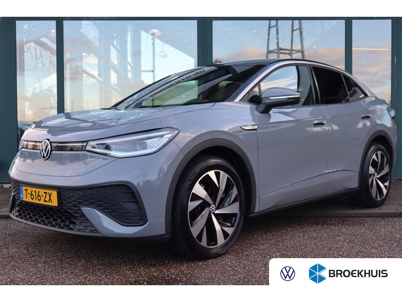 Volkswagen ID.5 - 204PK Pro 77 kWh | Airco (automatisch) | Keyless start | Parkeersensor voor en achter - AutoWereld.nl