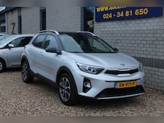 Kia Stonic - 1.0 T-GDi DynamicLine Panoramadak Navi Trekhaak