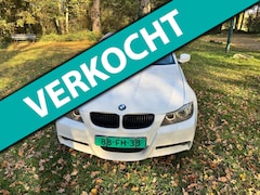 BMW 3-serie - 320i Business Line