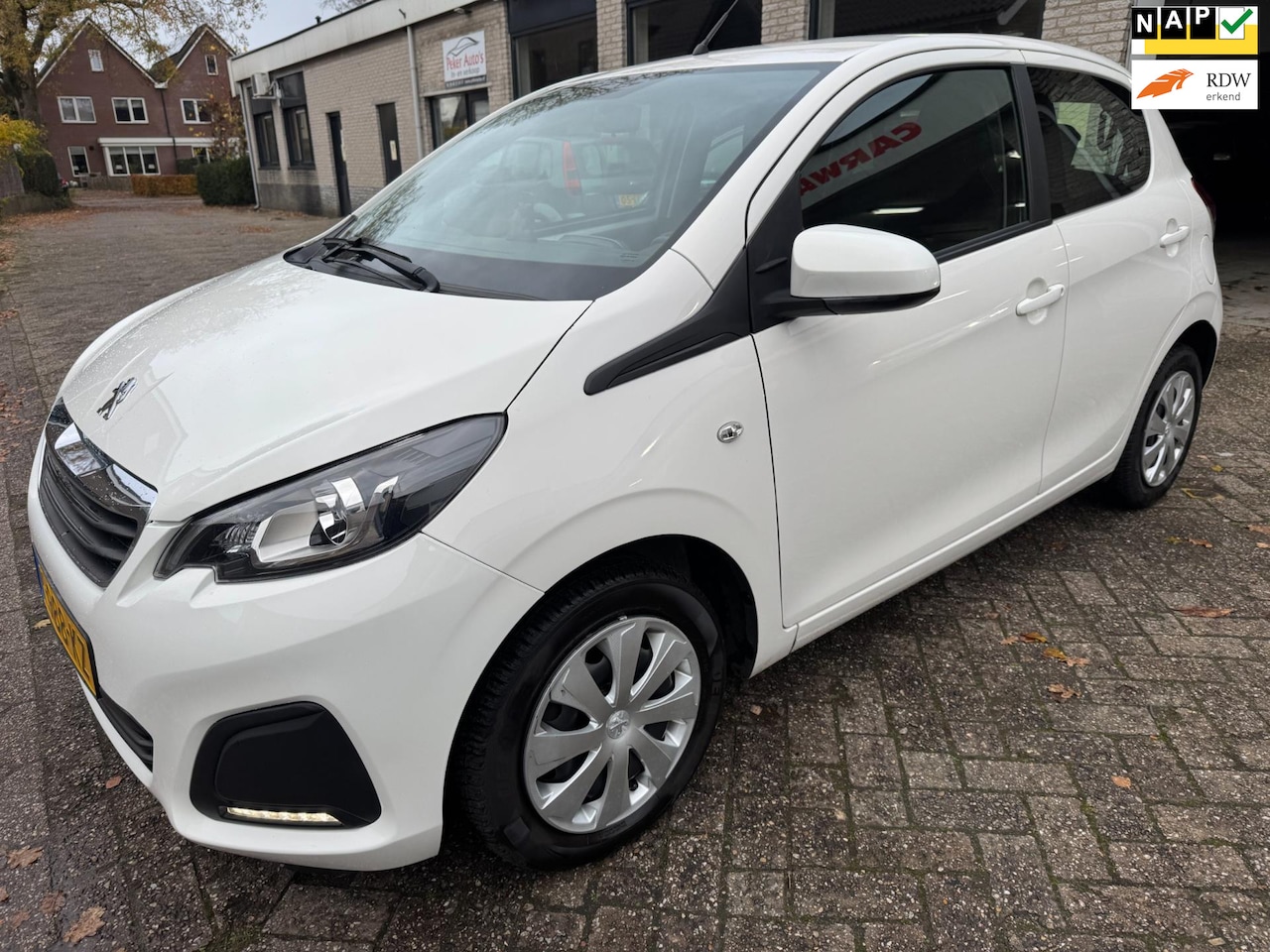 Peugeot 108 - 1.0 e-VTi Active AIRCO LED ORG 27500 KM NAP O.H BOEKJES KLEINE BEURT GEHAD.NW STAAT!!VOOR - AutoWereld.nl