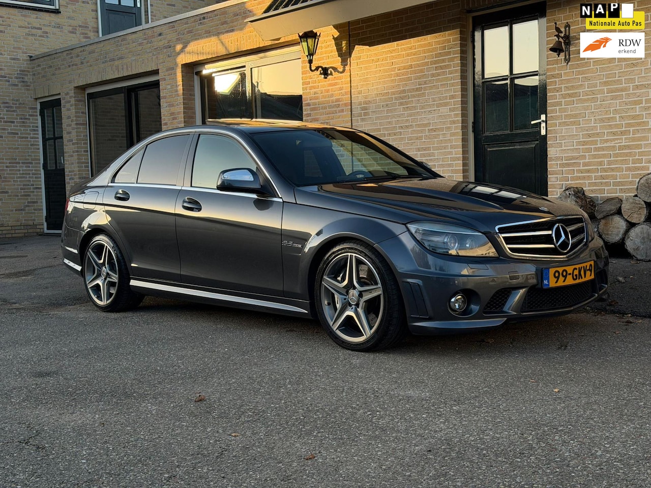 Mercedes-Benz C-klasse - AMG C63 |NL-AUTO|FULL OPTIONS|YOUNGTIMER - AutoWereld.nl