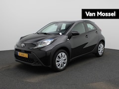 Toyota Aygo X - 1.0 VVT-i MT Play | APPLE CARPLAY - ANDROID AUTO | CAMERA | AIRCO |