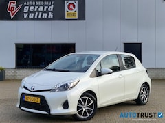 Toyota Yaris - 1.5 Full Hybrid Aspiration CAMERA ECC LMV